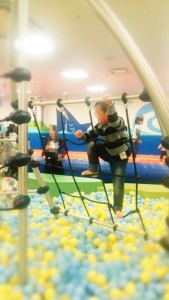 KID-O-KIDボールプール