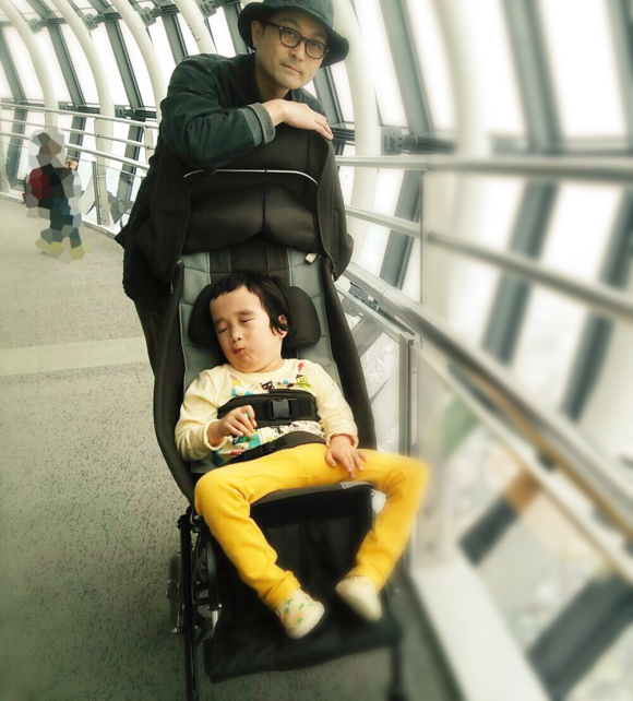 がらっぱちパパとバギー