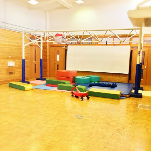 筑波附属幼稚部ホール