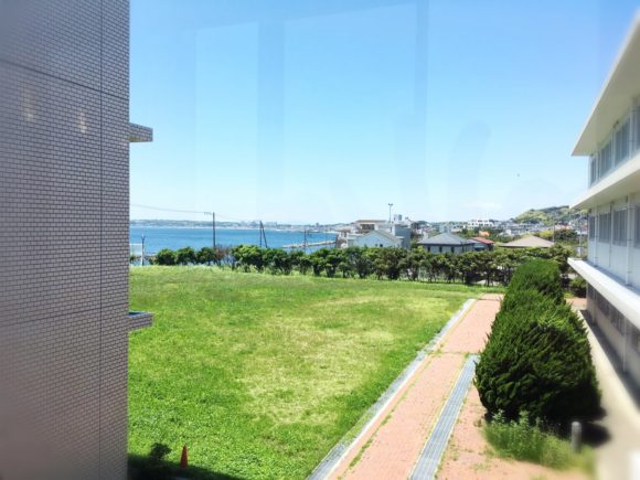 海を臨む最高のロケーション