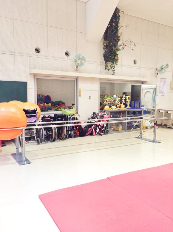 市立養護・からだの部屋